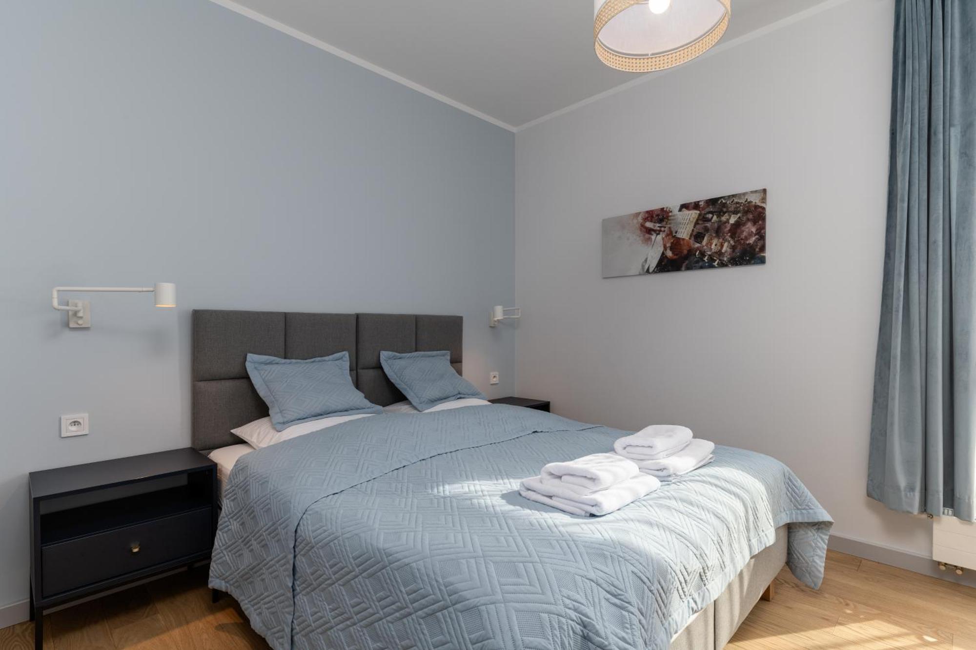 Br12 Premium Apartments , Garaz Bielsko-Biała Eksteriør billede