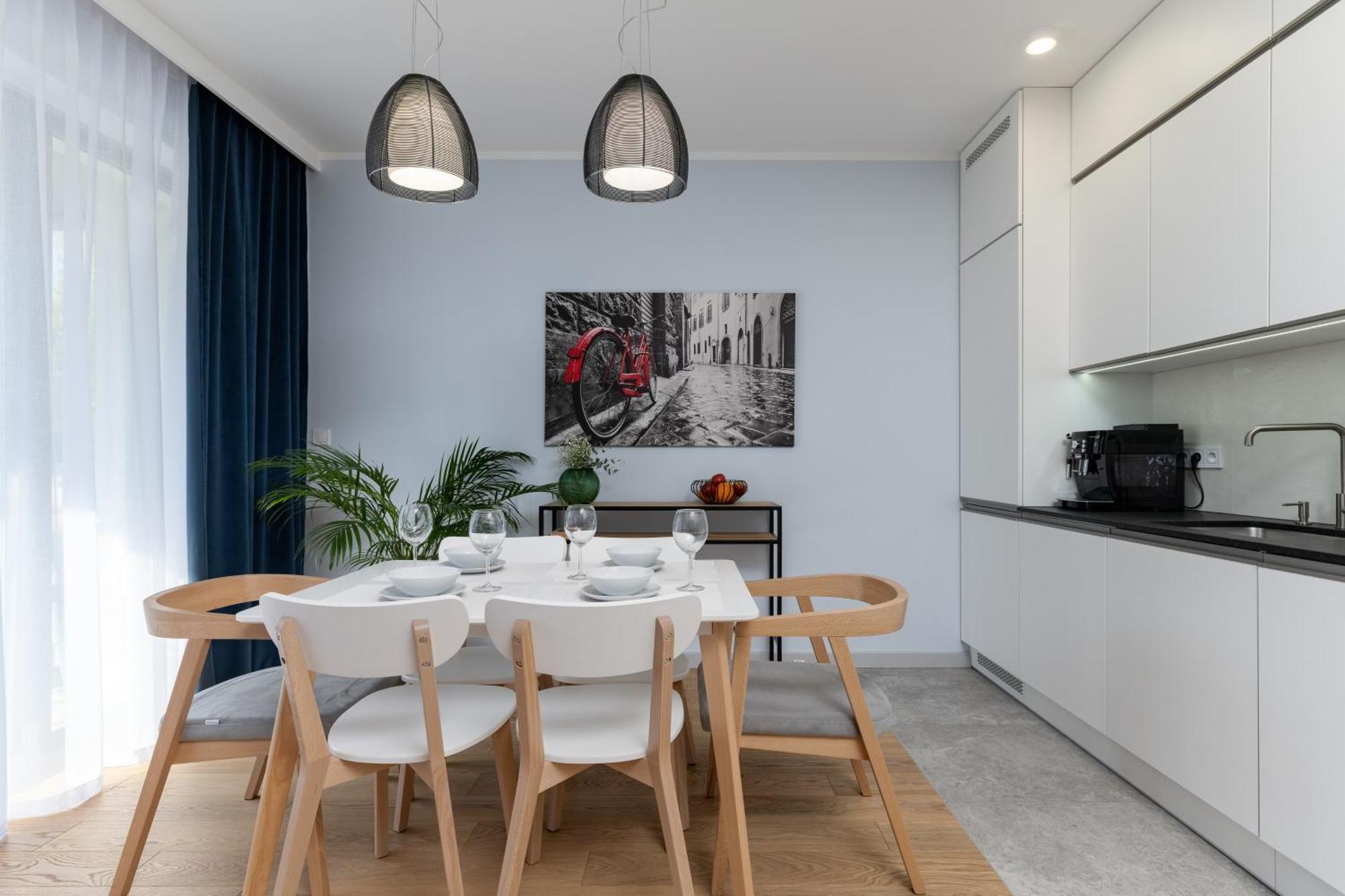 Br12 Premium Apartments , Garaz Bielsko-Biała Eksteriør billede